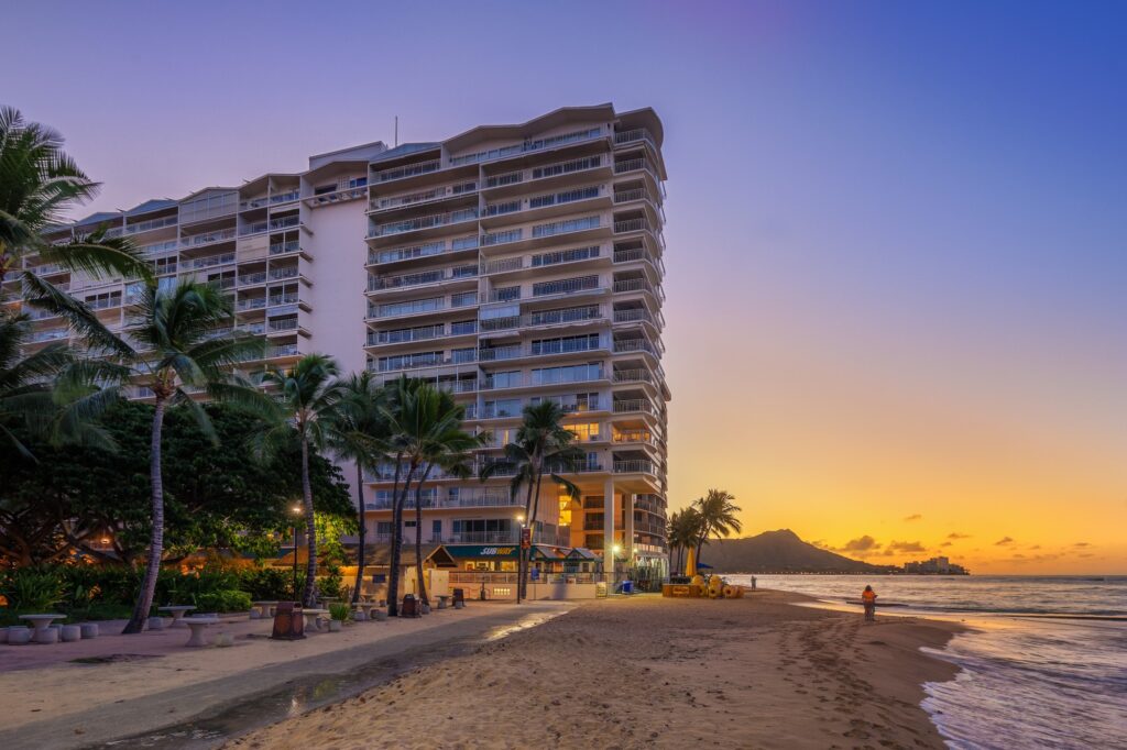 キャッスル ワイキキ ショア